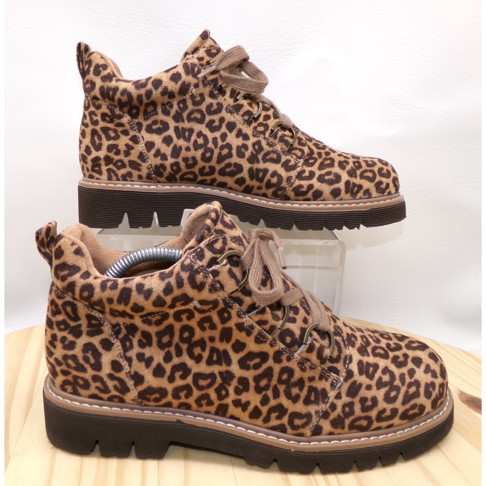 Hey Girl by Corkys Ankle Boots Womens Leopard Print Size 11 Lace Up Lug Sole